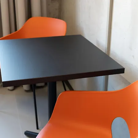 アパートホテル Nena Moritzplatz ベルリン