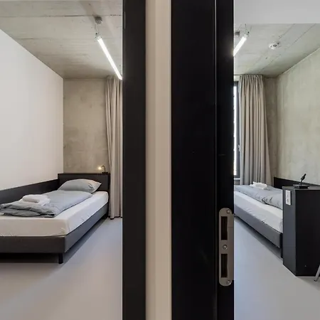 Aparthotel Nena Moritzplatz 4*